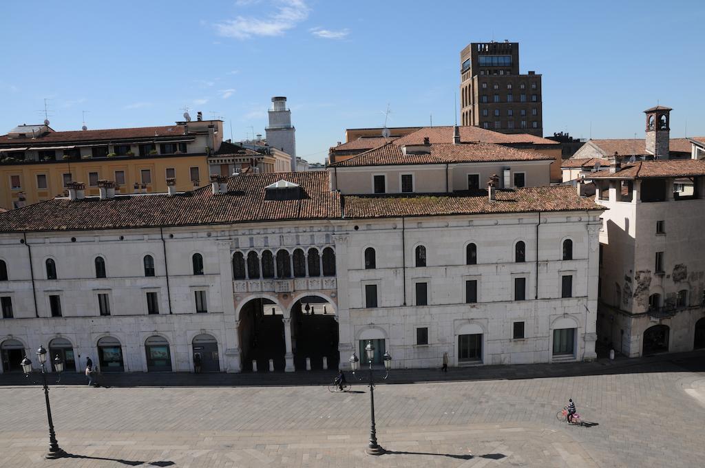 Camera Con Vista Brescia Rom bilde